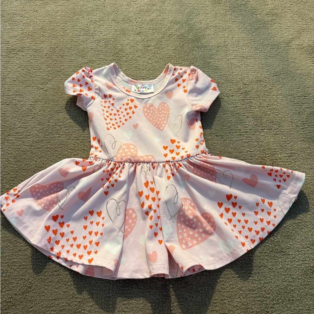 ⭐️3 for $25⭐️Dot Dot Smile Pink and Orange Heart Dress
